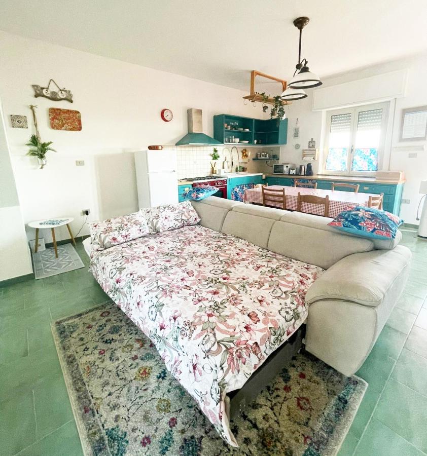 Casa Di Nelia Villa Baratili San Pietro Exteriör bild