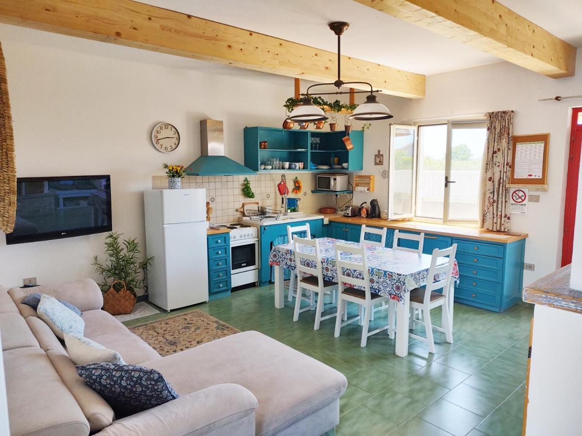 Casa Di Nelia Villa Baratili San Pietro Exteriör bild